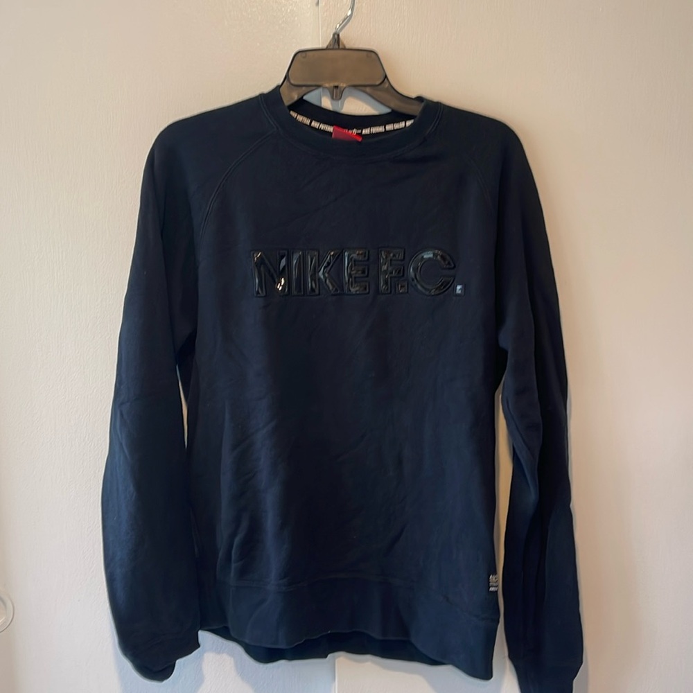 Nike FC men’s black sweatshirt